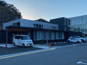 驚異？脅威？のカーテン屋さん（前編）